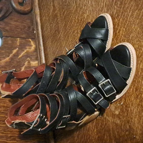 Freebird sandals