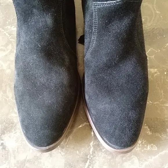 French Connection Suede Ankle Boots sz 41 NWOB