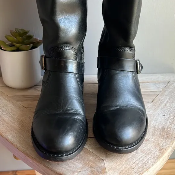 Fry tall black boots size 7.5 like new