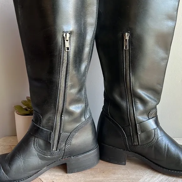 Fry tall black boots size 7.5 like new