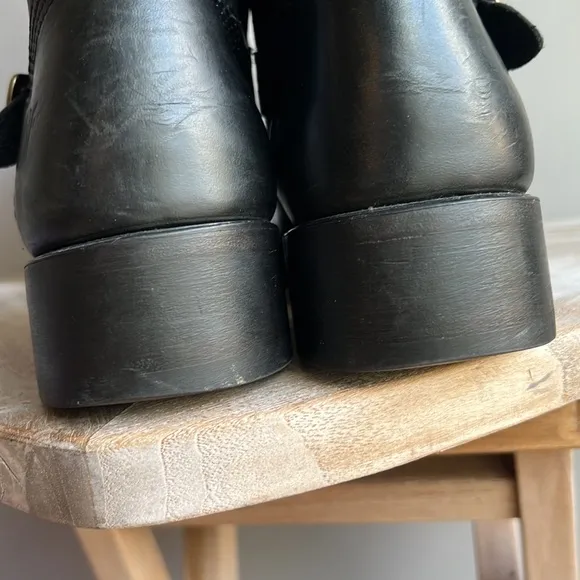 Fry tall black boots size 7.5 like new