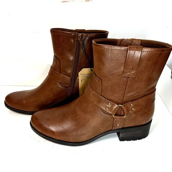 FRYE AND CO Elodie brown flat heel motorcycle boot faux leather womans 11 M NWT