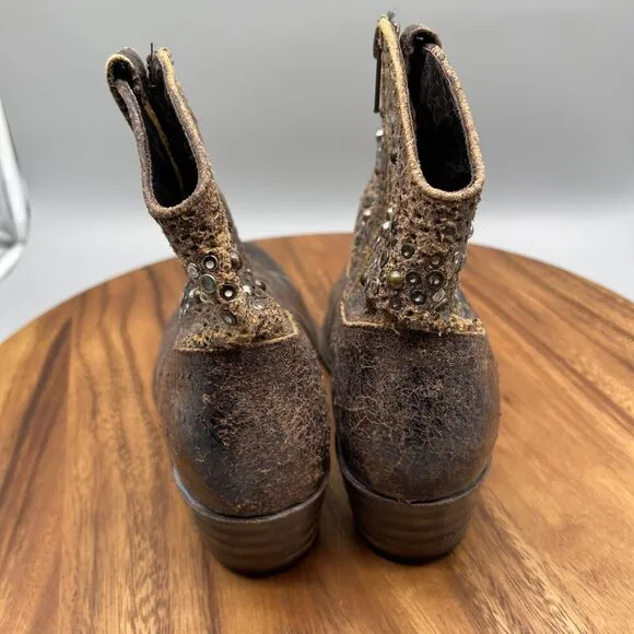 Frye Boots Womens 8.5 M Brown Distressed Leather Ankle Studded Western Cowboy