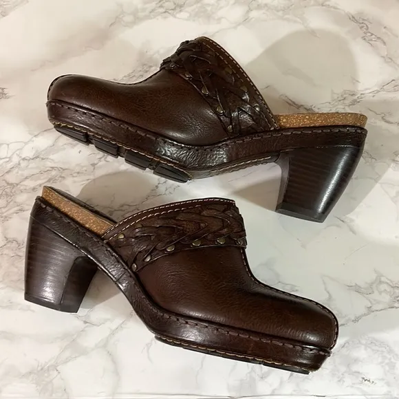 Frye Candice Woven Clog Shoes in Brown 6.5
