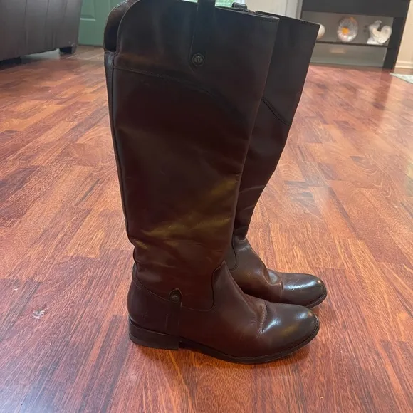 Frye Cognac Riding Boots knee high with side zip | 7.5