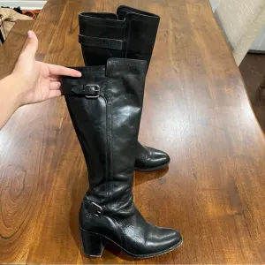 Frye Janis Shield Distressed Leather Tall Heeled Boots Size 6 B