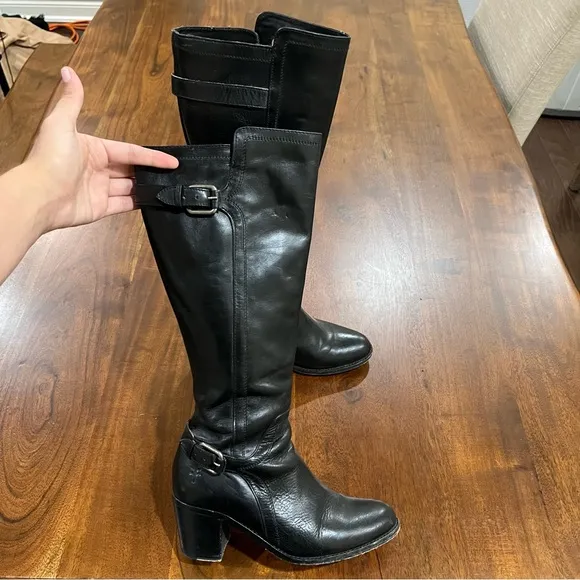 Frye Janis Shield Distressed Leather Tall Heeled Boots Size 6 B