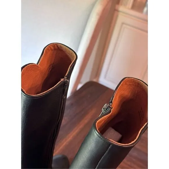 Frye leather Carson Piping tall ladies black boot