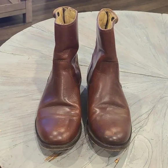 Frye Melissa Button Back Ankle Boots - Size 5.5