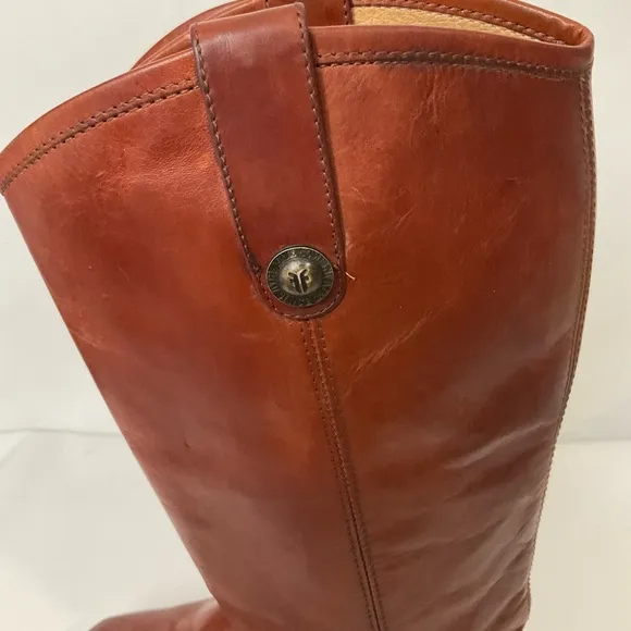 FRYE Melissa Button Cognac Leather Tall Riding Boots Size 8B; Pre-Owned So Nice!