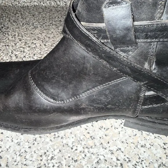 Frye Men's Mid-Cut Zip-Up Casual Ankle Boots 3488025 Black Leather Size 10.5D