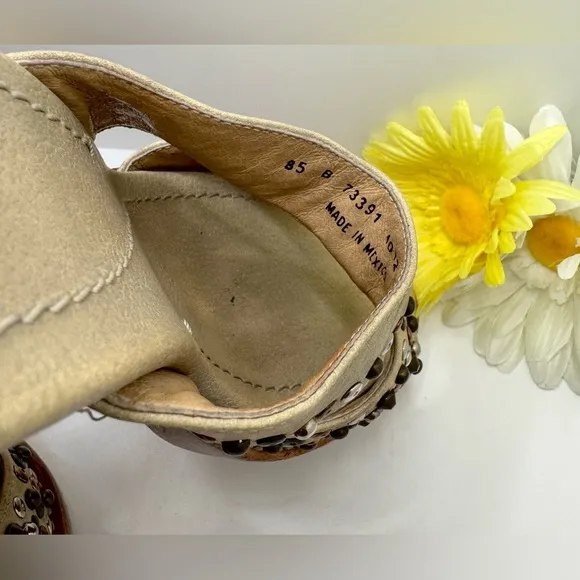 Frye Stone Beaded Joy Open Toe Wood Sole Platform Sandal Heel size 8.5 B
