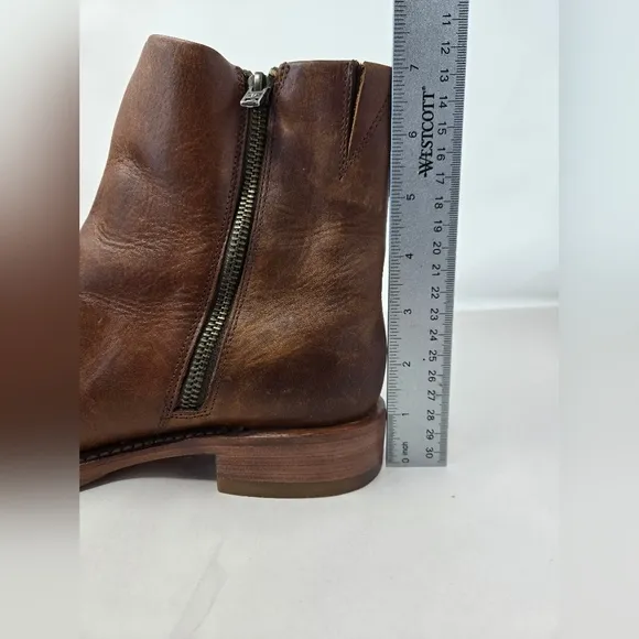 Frye Veronica Carmel Brown Distressed Leather Color Ankle Boots Sz 8B Casual
