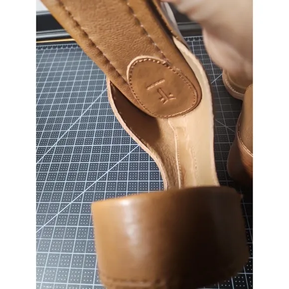 Frye Women's Brielle Back Zip Heeled Sandal, Cognac, women Sz 9.5M