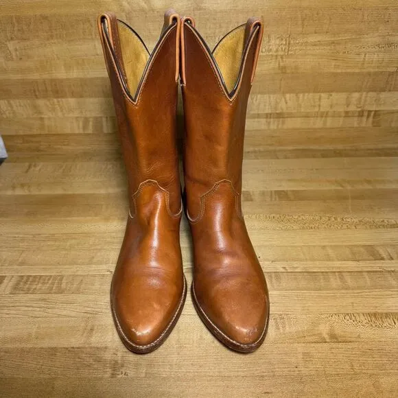 Frye boots Womens Leather Pointed Toe Cowboy Ankle Boots Brown Size 5.5 USA