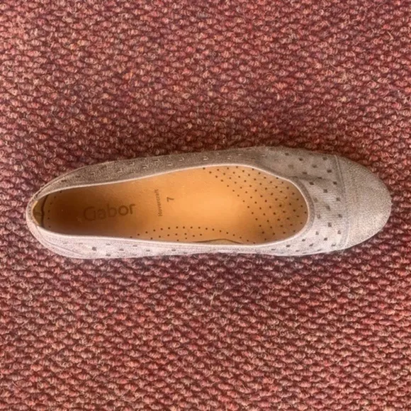 𝅺Gabor Hovercraft perforated cut out Wallaby suede slip on loafer shoes