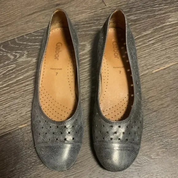 𝅺Gabor Hovercraft perforated cut out Wallaby suede slip on loafer shoes