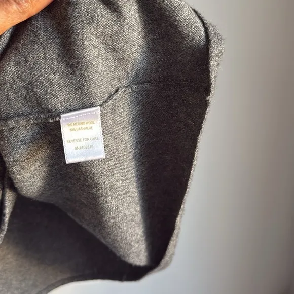 Garnet Hill Oversized wool cashmere Turtleneck Sweater Small