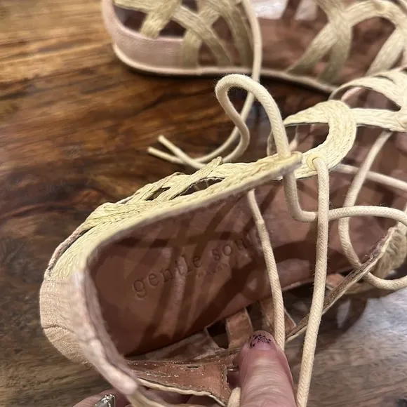 Gentle Souls Break My Heart 3 Caged Gladiator Sandals in Natural Raffia 8 1/2