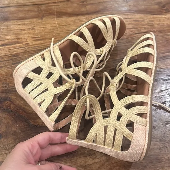 Gentle Souls Break My Heart 3 Caged Gladiator Sandals in Natural Raffia 8 1/2
