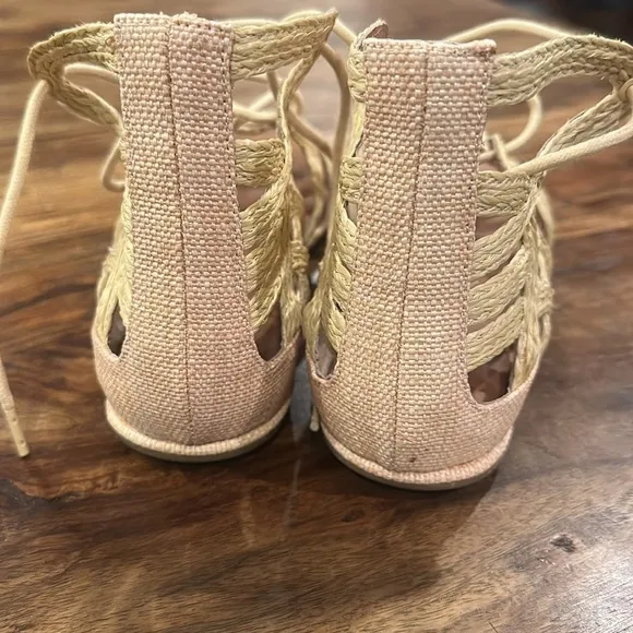 Gentle Souls Break My Heart 3 Caged Gladiator Sandals in Natural Raffia 8 1/2