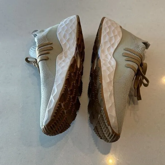 G/Fore men’s golf shoes size 12, mg4.1 excellent condition great brand, comfort.
