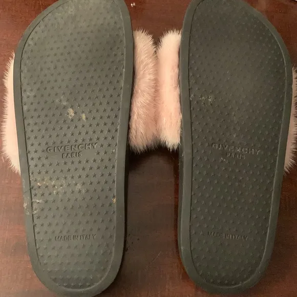 Givenchy Pink Mink Slide sandals Sz 8