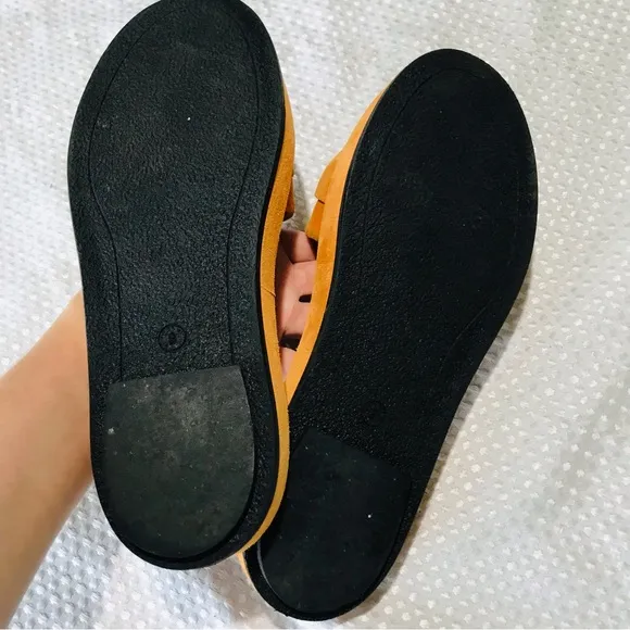 GOLO sandals