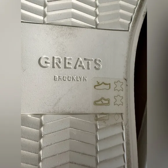 Greats Brooklyn Perforated Blush Leather Sneaker Size 10