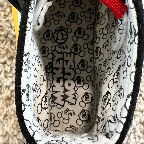 Ground Up Disney Mickey Mouse 11 Kids Athletic Shoes