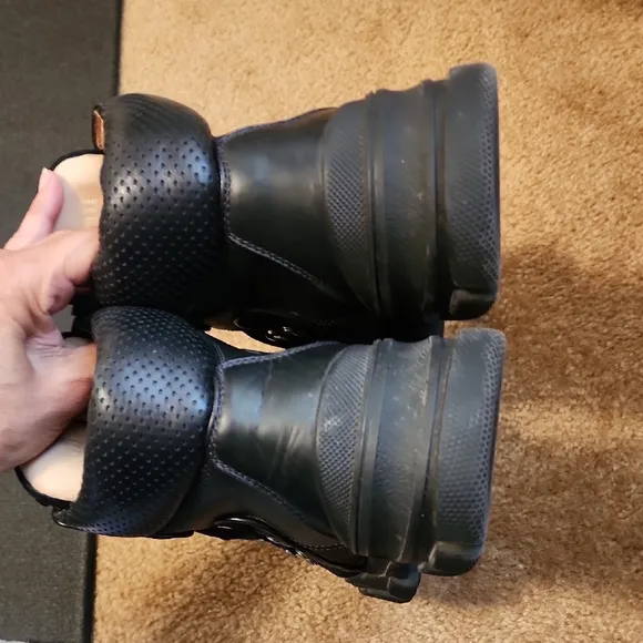 Gucci Flashtreck Ankle Boots