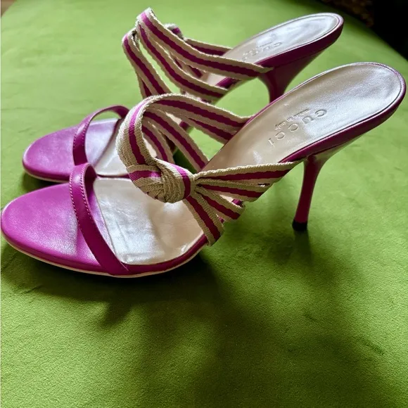 Gucci Women's Pink Sandals