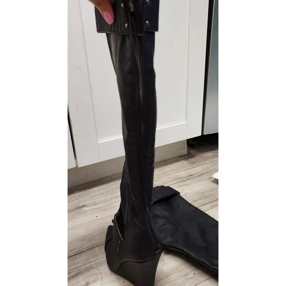 Gwen Stefani GX Tall Leather Boots Woman's Size 7.5