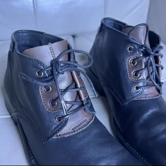 H by Hudson Terran Alaska Oxfords Lace Up Boots Size 41 US 8 Leather Black Brown