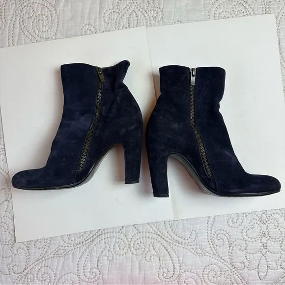 Handmade Italian blue suede button heeled boots Officine Creative Victorian