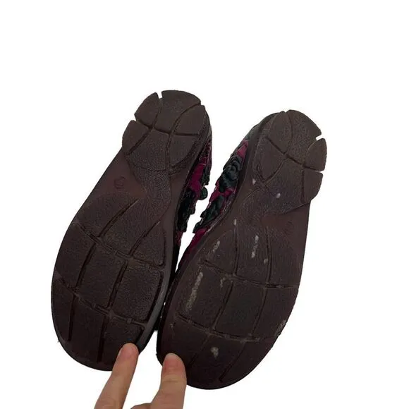 Handmade leather pink slip on shoes women’s size 37 or 6.5