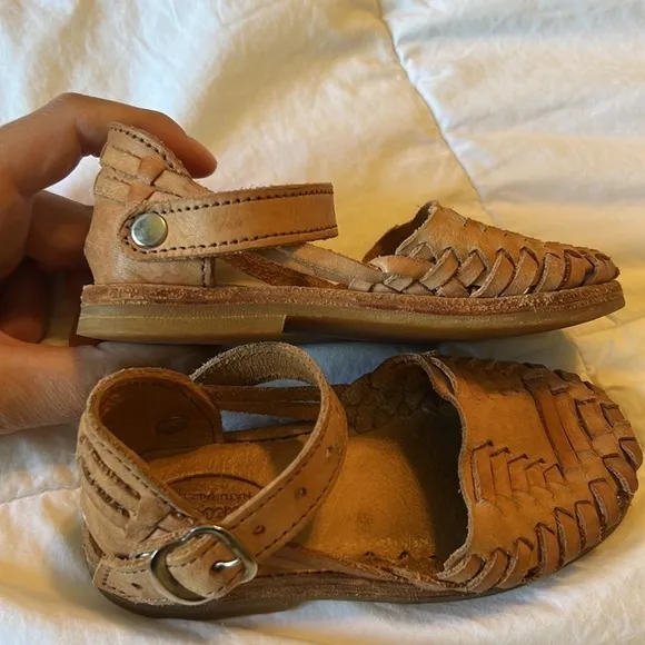 Heirloom Mikoleon Kids Tan Leather Chitos Sandals