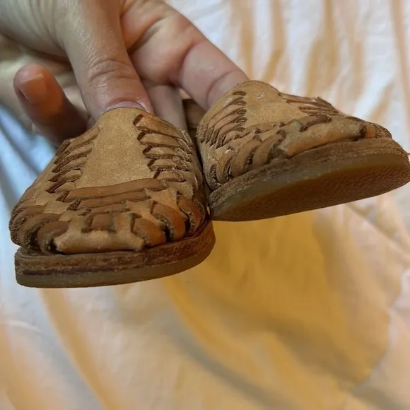 Heirloom Mikoleon Kids Tan Leather Chitos Sandals