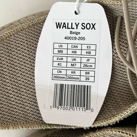 Hey Dude Wally Sox beige slip on shoes 8 NWT