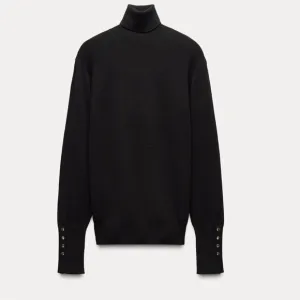 High collar sweater with long sleeves with buttons Size Small