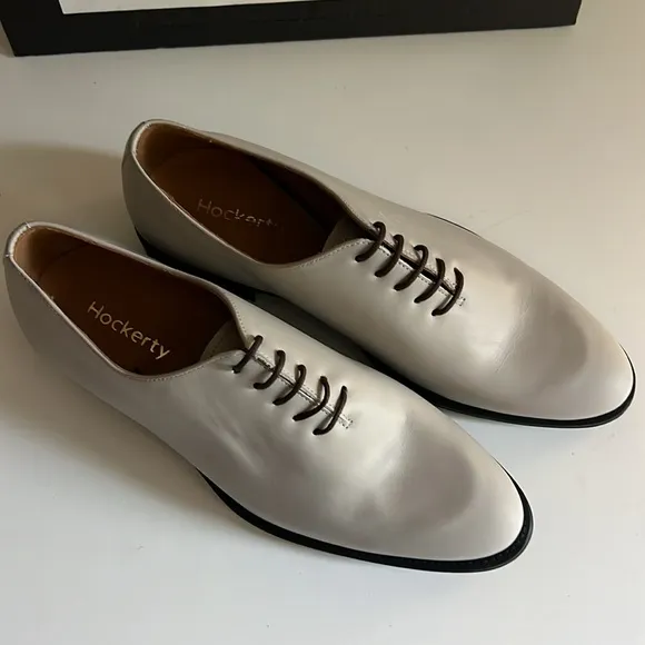Hockerty Wholecut Oxford Off White Leather Shoes Men’s Size US 9