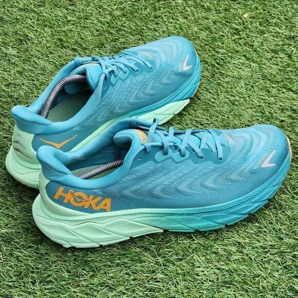 HOKA ARAHI 6 - Mens Athletic Shoes - SIZE 11.5D