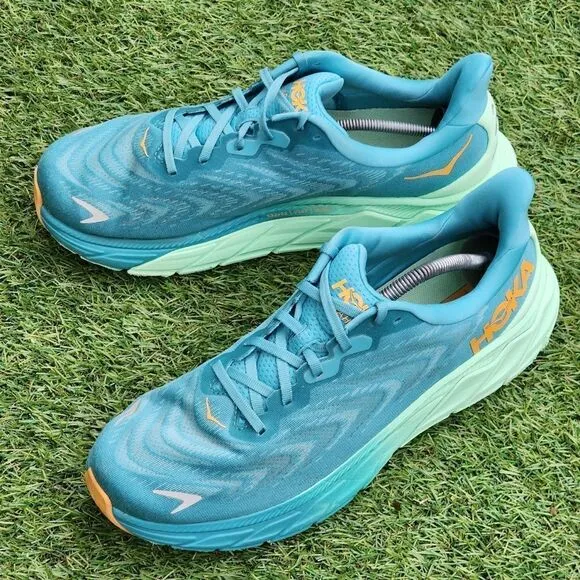 HOKA ARAHI 6 - Mens Athletic Shoes - SIZE 11.5D