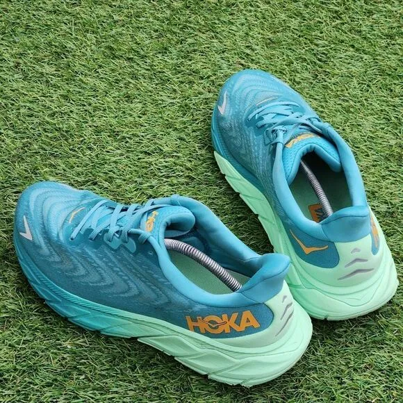 HOKA ARAHI 6 - Mens Athletic Shoes - SIZE 11.5D