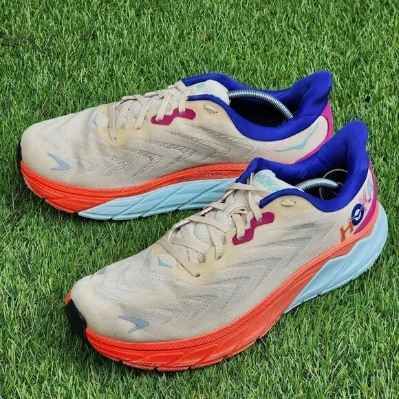 HOKA ARAHI 6 - Mens Athletic Shoes - SIZE 10D