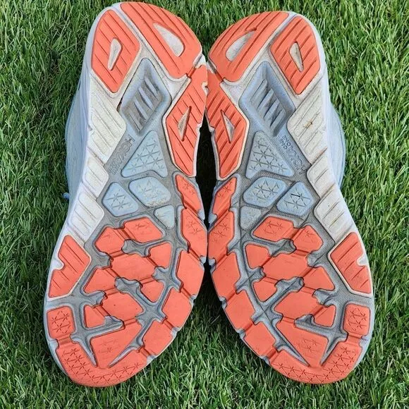 HOKA ARAHI 6 - Womens Athletic Shoes - SIZE 9B
