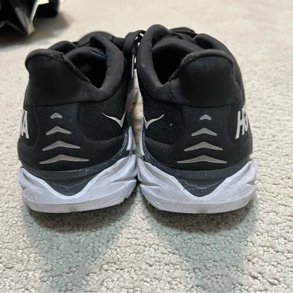 Hoka Black Running Shoes Black size 9