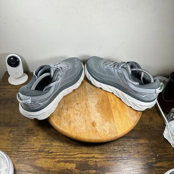 Hoka Bondi‎ 7 Gray White Athletic Sneaker Shoes Men's Size 9 4E 1117033 WDDS