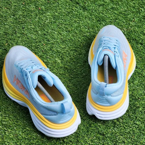 HOKA BONDI 8 - Womens Athletic Shoes - SIZE 10D WIDE