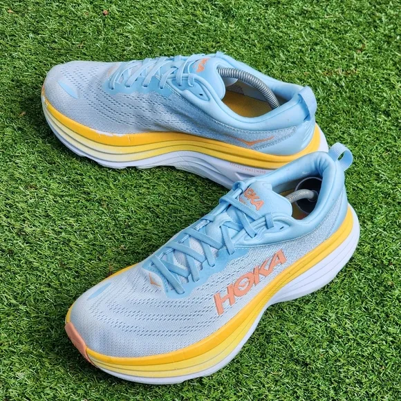 HOKA BONDI 8 - Womens Athletic Shoes - SIZE 10D WIDE